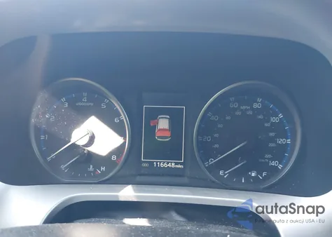 2017 Toyota Rav4 Xle из США, поврежденный, VIN JTMRFREVXHD220264